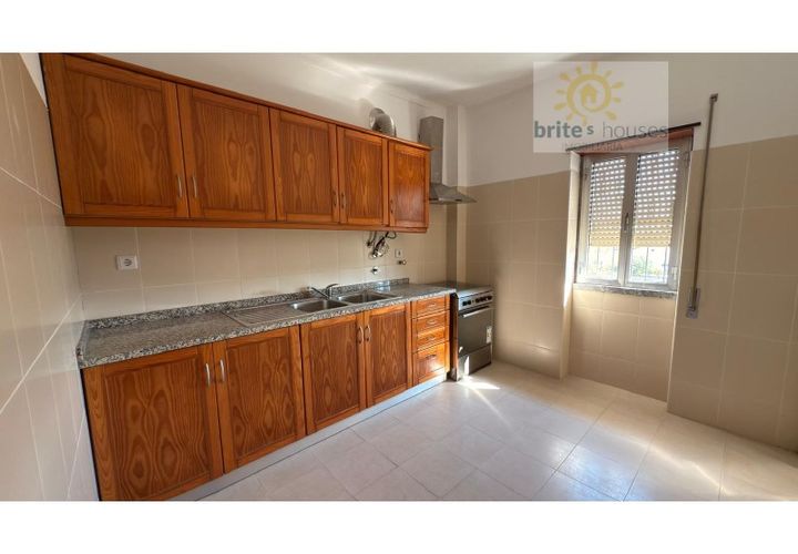 Apartament a Tomar, Santarem, Tomar - € 640/mes | Ref: Ar394 - foto 1