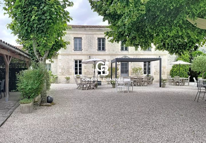 Villa i Aumagne, Charente-Maritime, Aumagne - € 530.000 | Ref: 006MDC/OG - foto 1