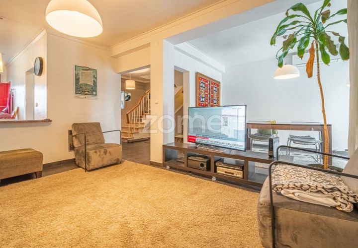 Villa i Sintra, Lisbon, Sintra - € 600.000 | Ref: ZMPT588525 - foto 1