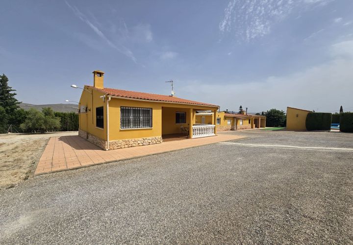 Villa i Villena, Alicante, Villena - € 395.000 | Ref: IVD13882 - foto 1