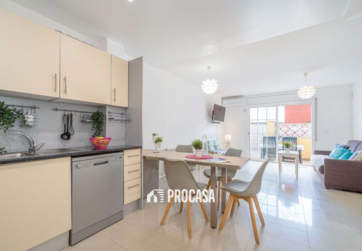 Villa i Empuriabrava, Gerona, Empuriabrava - € 195.000 | Ref: 4371 - foto 1