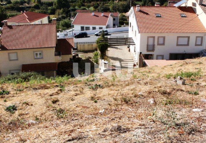 Terra a Teixoso, Castelo Branco, Teixoso - € 51.500 | Ref: UNU.I.1005.12348 - foto 1