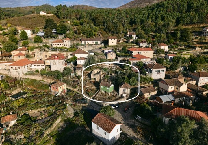 Villa i Arcos de Valdevez, Viana do Castelo, Arcos de Valdevez - € 100.000 | Ref: UNU-F3-74-5 - foto 1