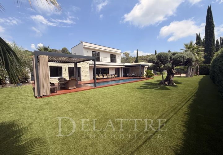 Villa em Opio, Alpes-Maritimes, Opio - € 1.995.000 | Ref: 87185515 - foto 1