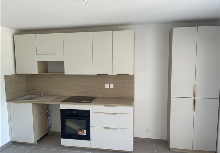 Apartament a Cogolin, Var, Cogolin - € 1.075/mes | Ref: AN005756 - foto 1