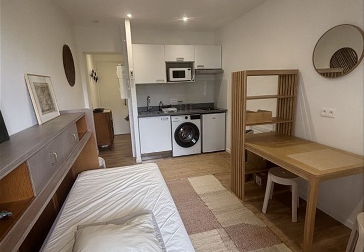 Studio em Saint-Cloud, Hauts-de-Seine, Saint-Cloud - € 900/mês | Ref: AN006020 - foto 1