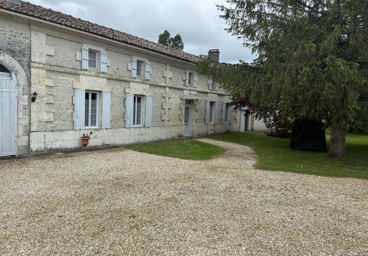 Villa em Messac, Charente-Maritime, Messac - € 303.000 | Ref: SM4475JONZ - foto 1