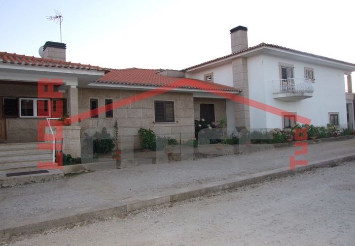 Villa em Vila Flor, Braganca, Vila Flor - € 690.000 | Ref: 0569 - foto 1