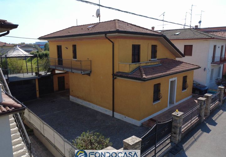 Villa i Roncadelle, Brescia, Roncadelle - € 420.000 | Ref: cas.cm - foto 1