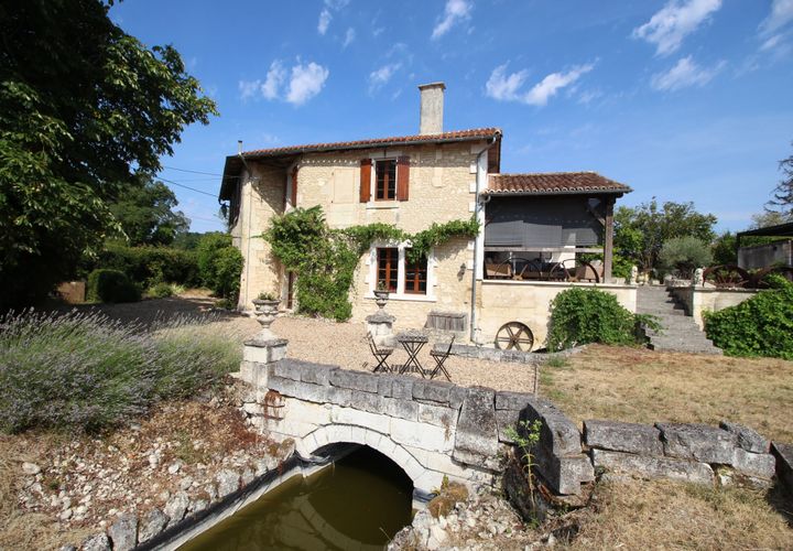 Villa i Verteillac, Dordogne, Verteillac - € 397 500 | Ref: BVI84965 - foto 1