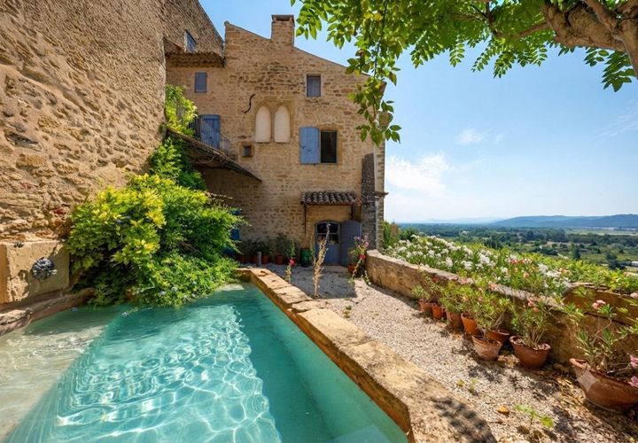 Erhvervsejendom i Lauris, Vaucluse, Lauris - € 1.090.000 | Ref: fr042428 - foto 1