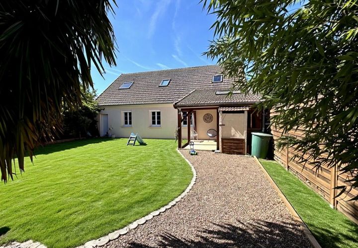 Villa em Nevers, Nievre, Nevers - € 228.200 | Ref: 458344NLAB - foto 1