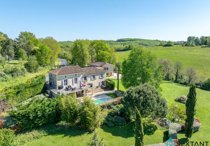 Villa i Beaumont, Dordogne, Beaumont - € 695 000 | Ref: B0B5269159594A59 - foto 1