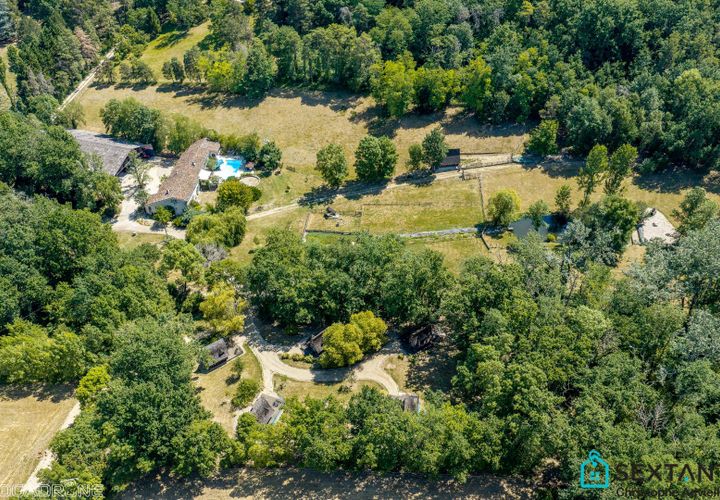 Villa i Pineuilh, Gironde, Pineuilh - € 995.000 | Ref: F4C06C5F6E024BBD - foto 1