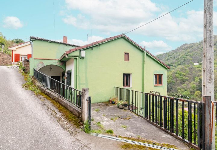 Villa a Aller, Asturias, Aller - € 55.000 | Ref: EXP15140/8930 - foto 1