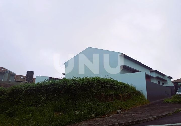 Helårsgrund i Ponta Garça, Sao Miguel, Ponta Garça - € 100.000 | Ref: UNU.I.2000.27483 - foto 1