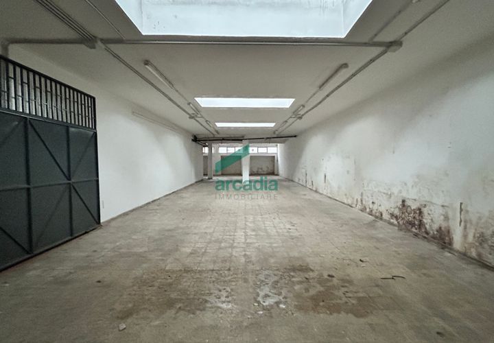 Garage i Bari, Bari, Bari - € 150.000 | Ref: 12066/2026 - foto 1