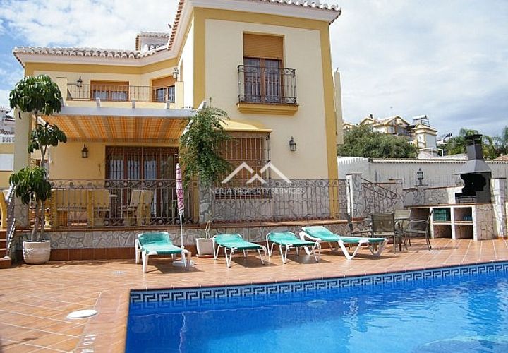 Villa en Nerja, Malaga, Nerja - € 852.800 | Ref: NPSV1237 - photo 1