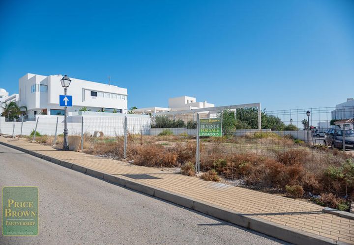 Helårsgrund i Mojacar, Almeria, Mojacar - € 295.000 | Ref: LAN08 - foto 1