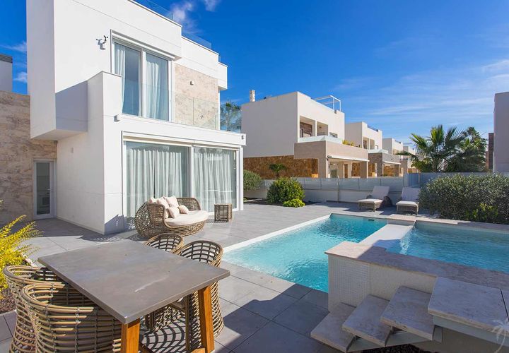Villa a Torrevieja, Alicante, Torrevieja - € 600.000 | Ref: CLD-2034NB - foto 1