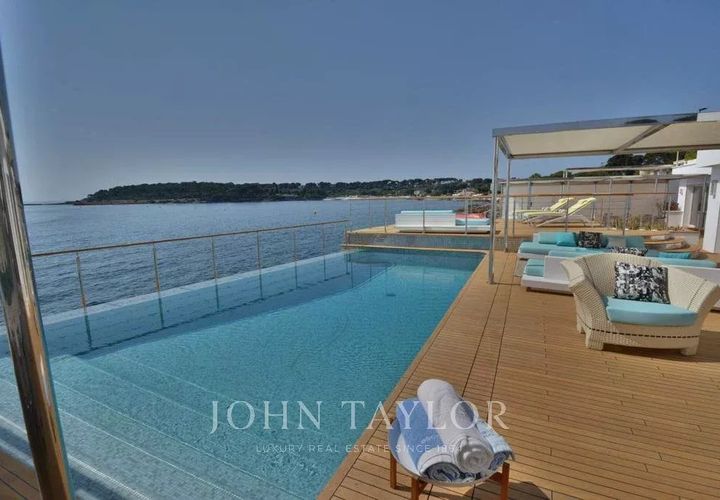 Villa i Antibes, Alpes-Maritimes, Antibes - € 10.500.000 | Ref: V0176AN - foto 1