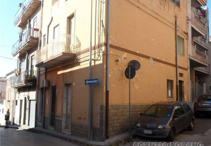 Villa a Biancavilla, Catania, Biancavilla - € 37.000 | Ref: 2261 - foto 1
