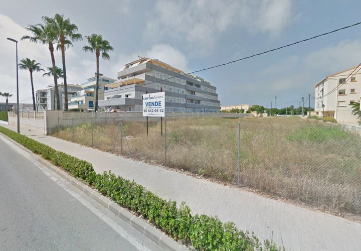 Terra a Denia, Alicante, Denia - € 1.800.000 | Ref: Solar urbano - foto 1