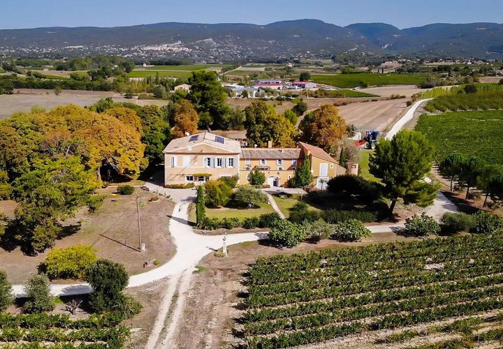 Erhvervsejendom i Apt, Vaucluse, Apt - € 4.250.000 | Ref: HH-13604630 - foto 1