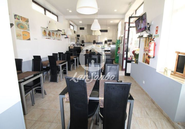 Erhvervsejendom i Vila do Conde, Porto, Vila do Conde - € 28.000 | Ref: 240-N-19174 - foto 1