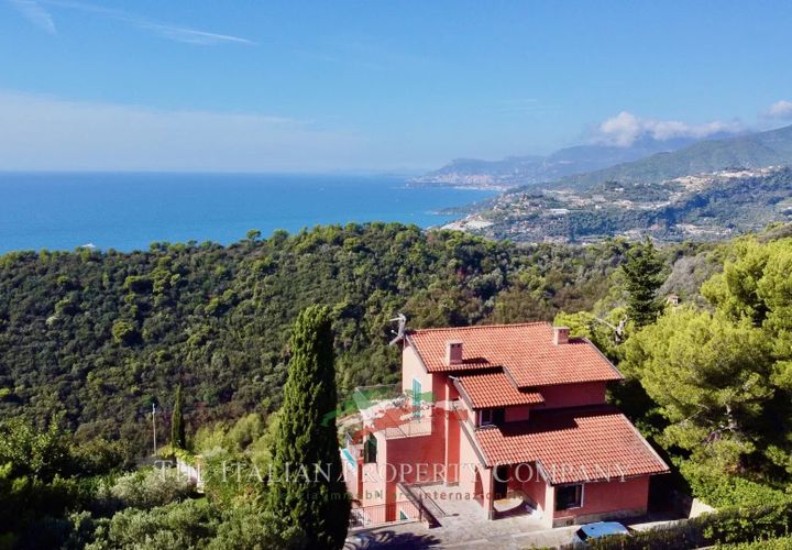 Villa a Camporosso, Imperia, Camporosso - € 1.350.000 | Ref: F216 - foto 1