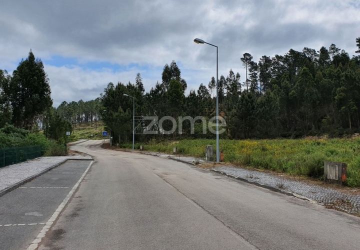 Helårsgrund i Ourem, Santarem, Ourem - € 58.569 | Ref: ZMPT544949 - foto 1