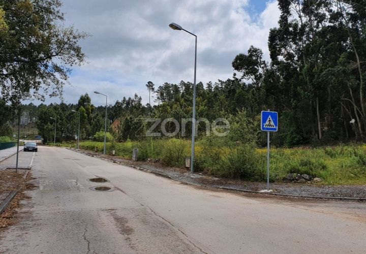 Helårsgrund i Ourem, Santarem, Ourem - € 41.600 | Ref: ZMPT544954 - foto 1