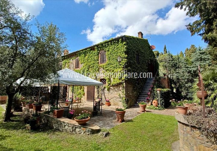 Farm hus i Pienza, Siena, Pienza - € 980.000 | Ref: CA493 - foto 1