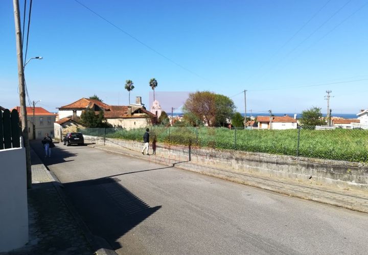 Tomt i Esmoriz, Aveiro, Esmoriz - € 260 000 | Ref: 0446/19 - foto 1