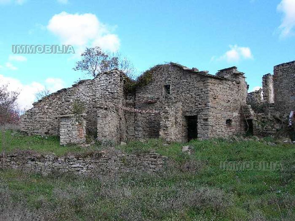 Landejendom i San Giustino, Perugia - foto 1
