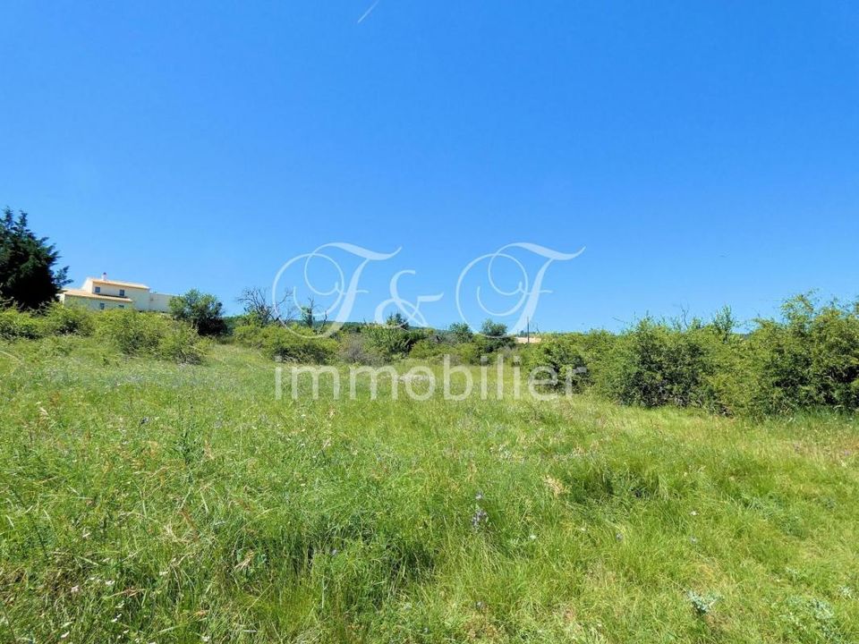 Tomt i Saint-Christol, Vaucluse - bilde 2