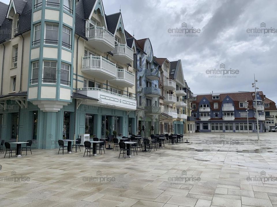 Erhvervsejendom i Le Touquet-Paris-Plage, Pas-de-Calais - foto 1