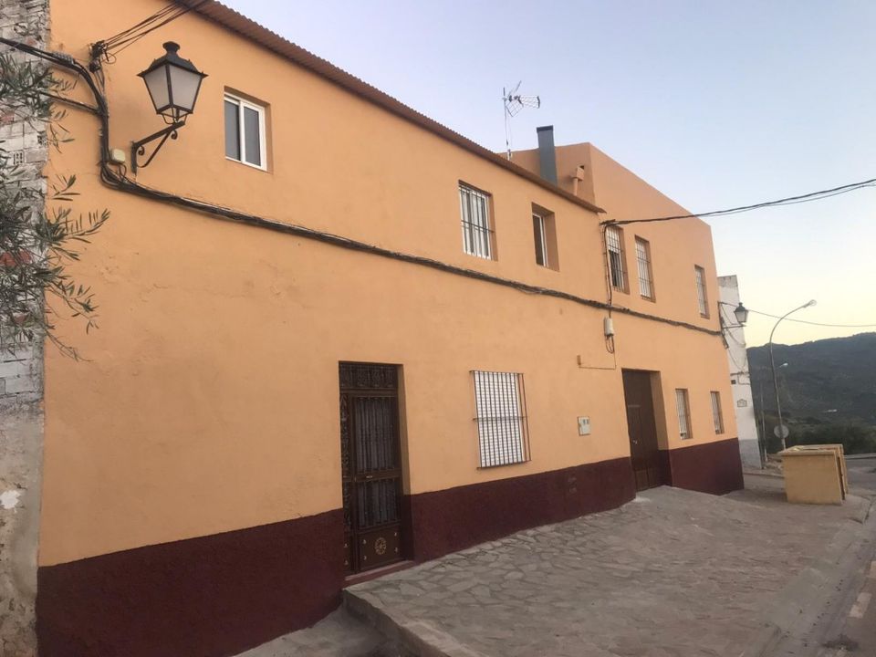 Landsbyhus i Las Casillas De Martos, Jaen - foto 2
