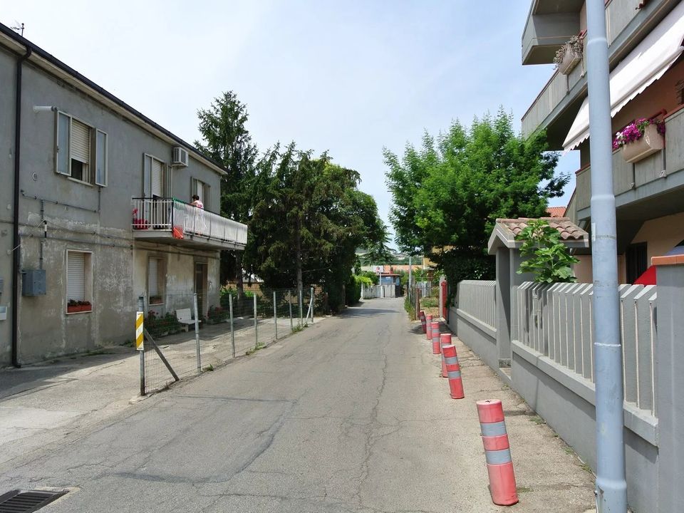 Erhvervsejendom i Montesilvano Marina, Pescara - foto 2