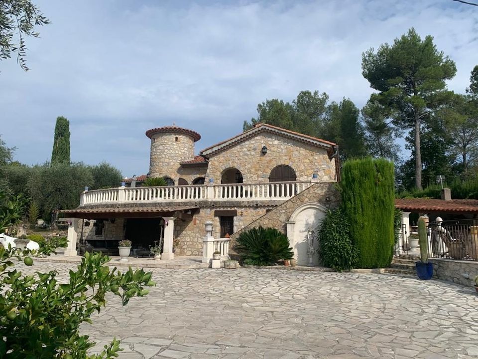 Villa i Le Rouret, Alpes-Maritimes - foto 2