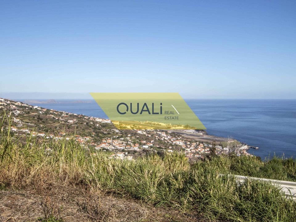 Helårsgrund i Santa Cruz, Madeira - foto 1
