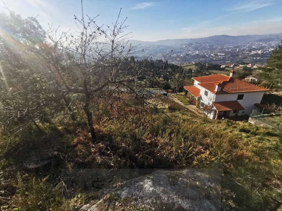 Helårsgrund i Amarante, Porto - foto 2