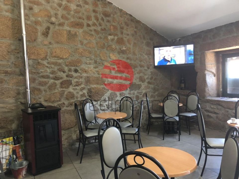 Erhvervsejendom i Sernancelhe, Viseu - foto 3