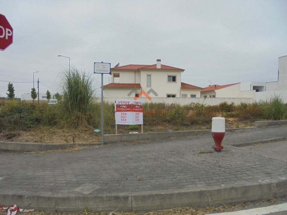 Erhvervsejendom i Sangalhos, Aveiro - foto 3