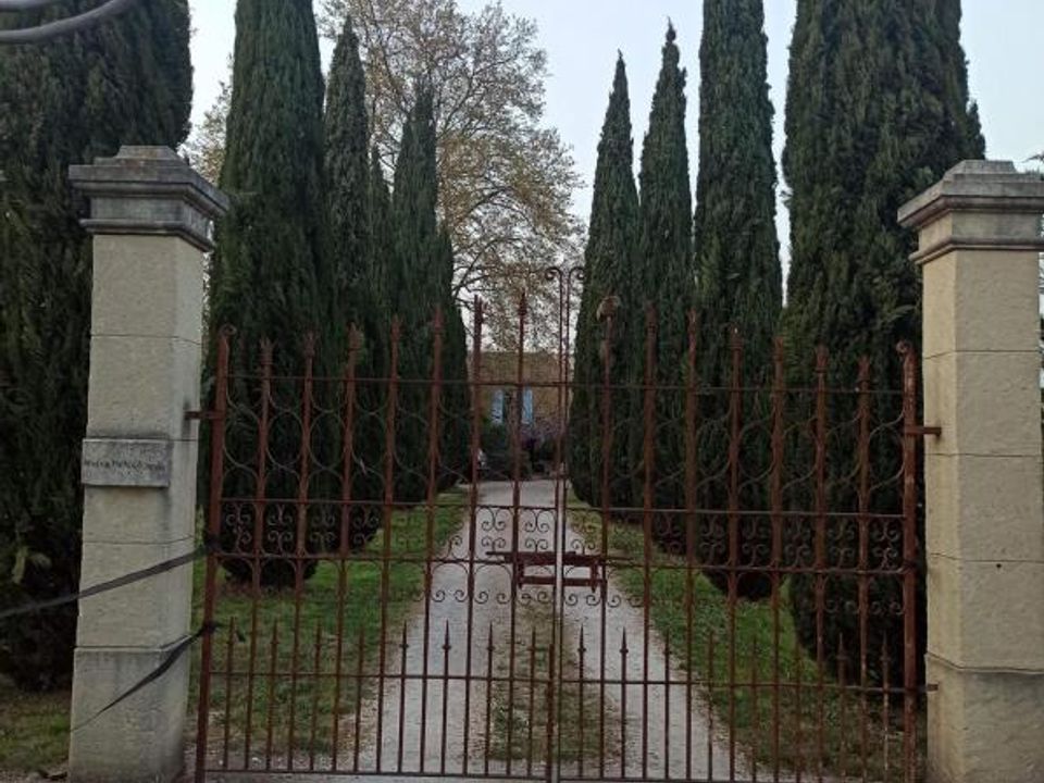 Villa i Orange, Vaucluse - bilde 1