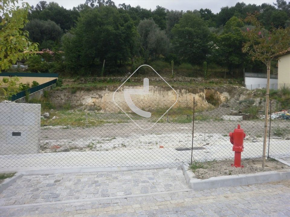 Helårsgrund i Ponte da Barca, Viana do Castelo - foto 1