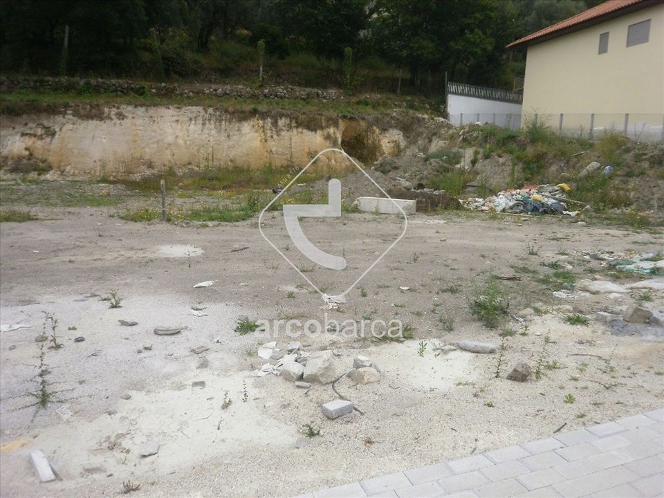 Helårsgrund i Ponte da Barca, Viana do Castelo - foto 1