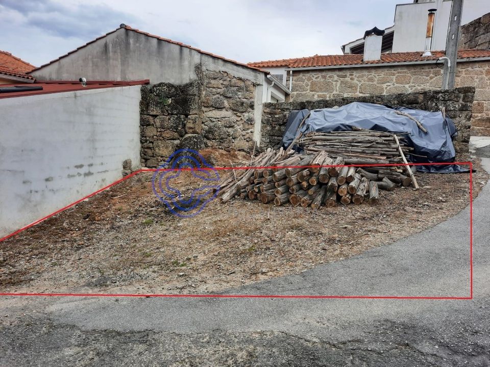 Helårsgrund i Santa Comba Dao, Viseu - foto 2
