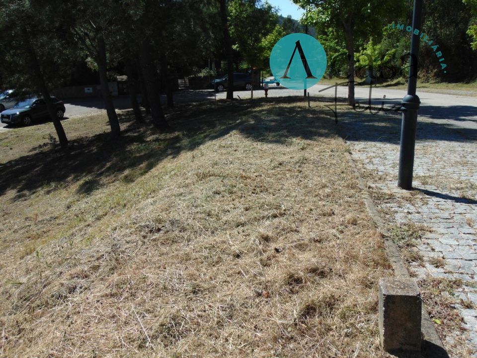 Helårsgrund i Ferreira do Zezere, Santarem - foto 1
