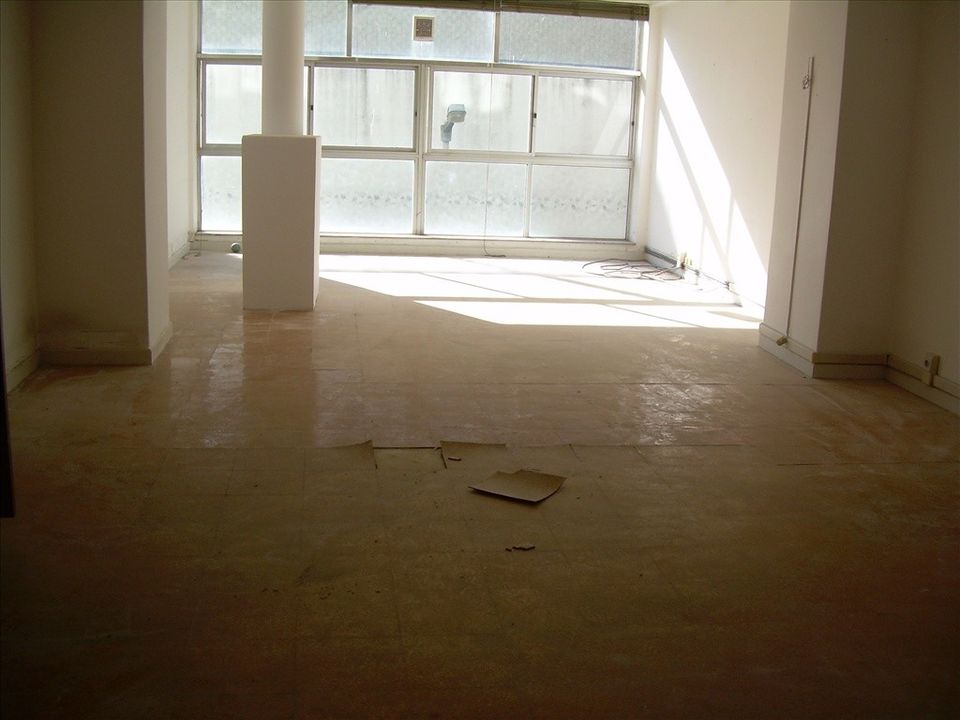 Erhvervsejendom i Almada, Setubal - foto 1